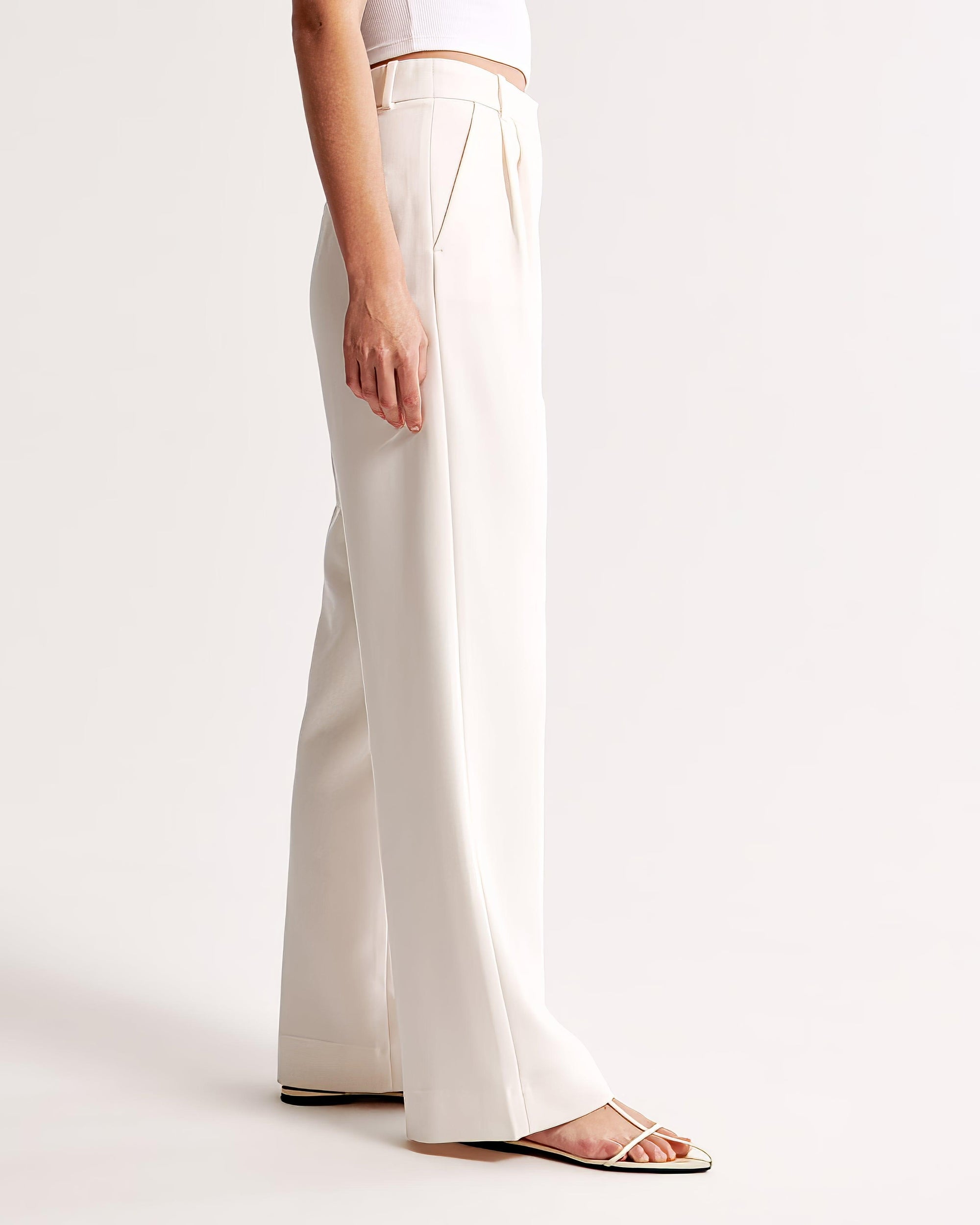 Women's High-Waisted Wide-Leg Pleated Trousers - Smooth Fabric, Modern Minimalist Style-83175-09d3ea0b-3fbe-4676-9f19-ef58f577a199