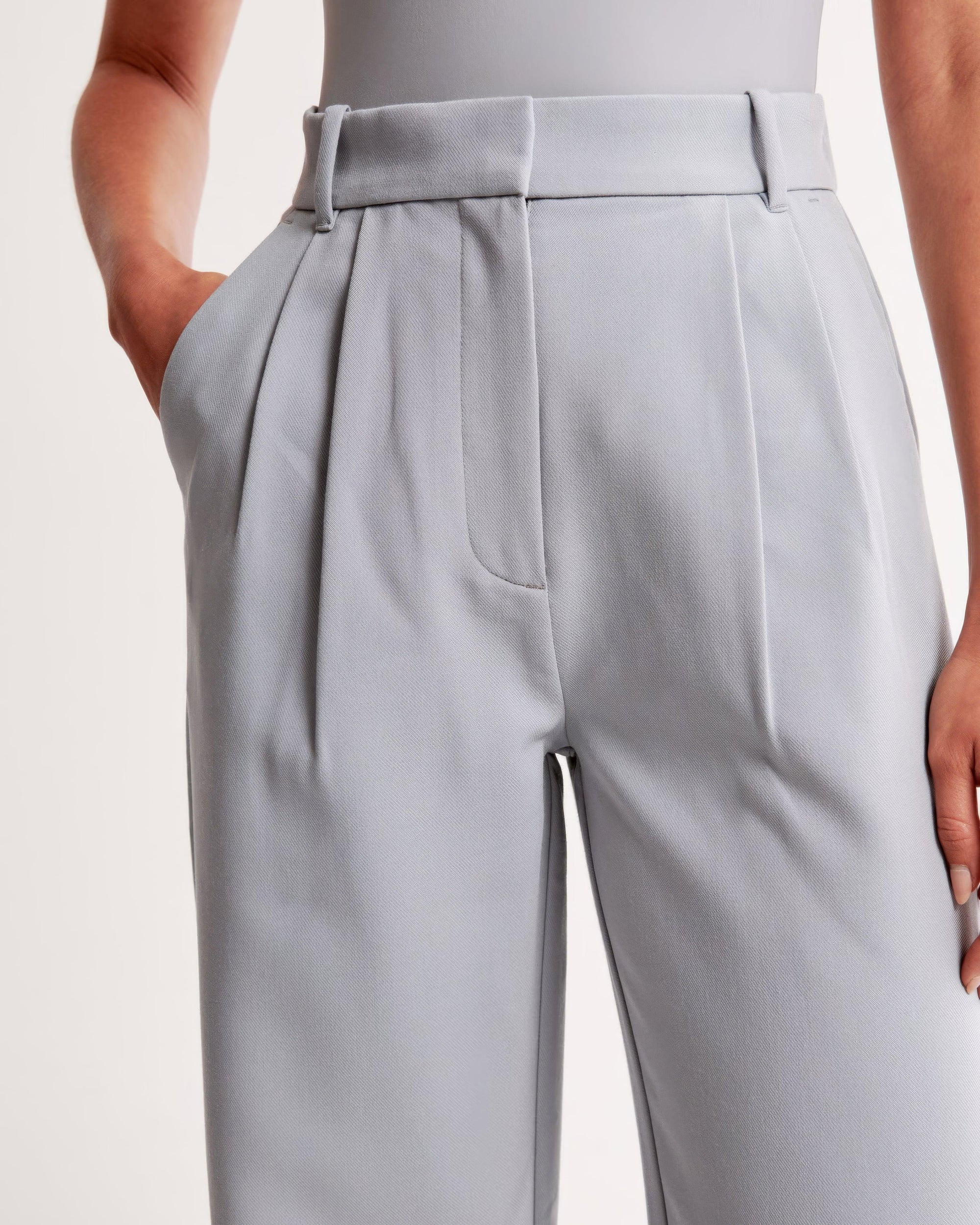Women's High-Waisted Wide-Leg Pleated Trousers - Smooth Fabric, Modern Minimalist Style-83175-11e85419-0aad-4314-9c4b-9b95c945c504