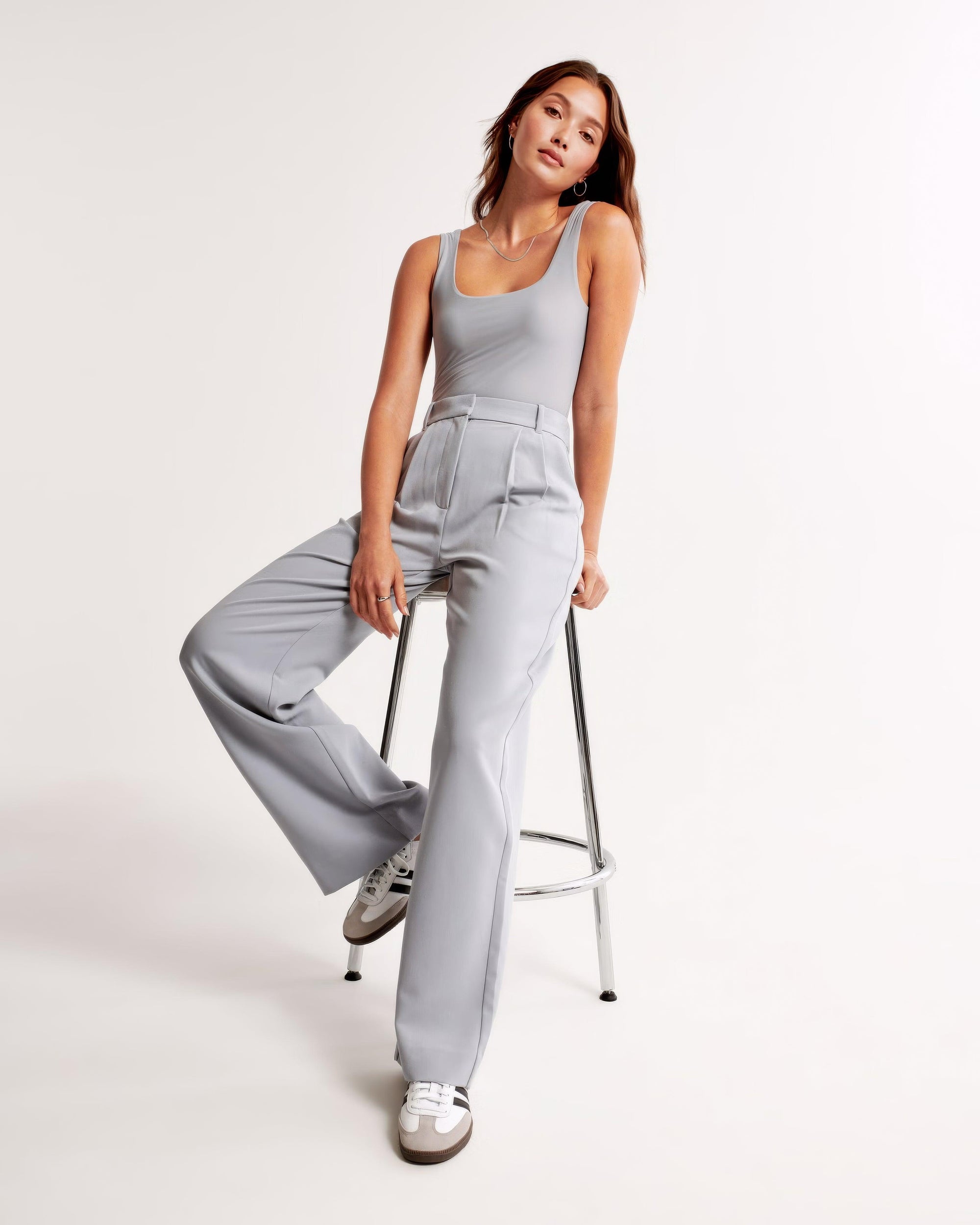Women's High-Waisted Wide-Leg Pleated Trousers - Smooth Fabric, Modern Minimalist Style-83175-8f9bacd5-a6a4-4832-be92-bcd3c6bf4dce