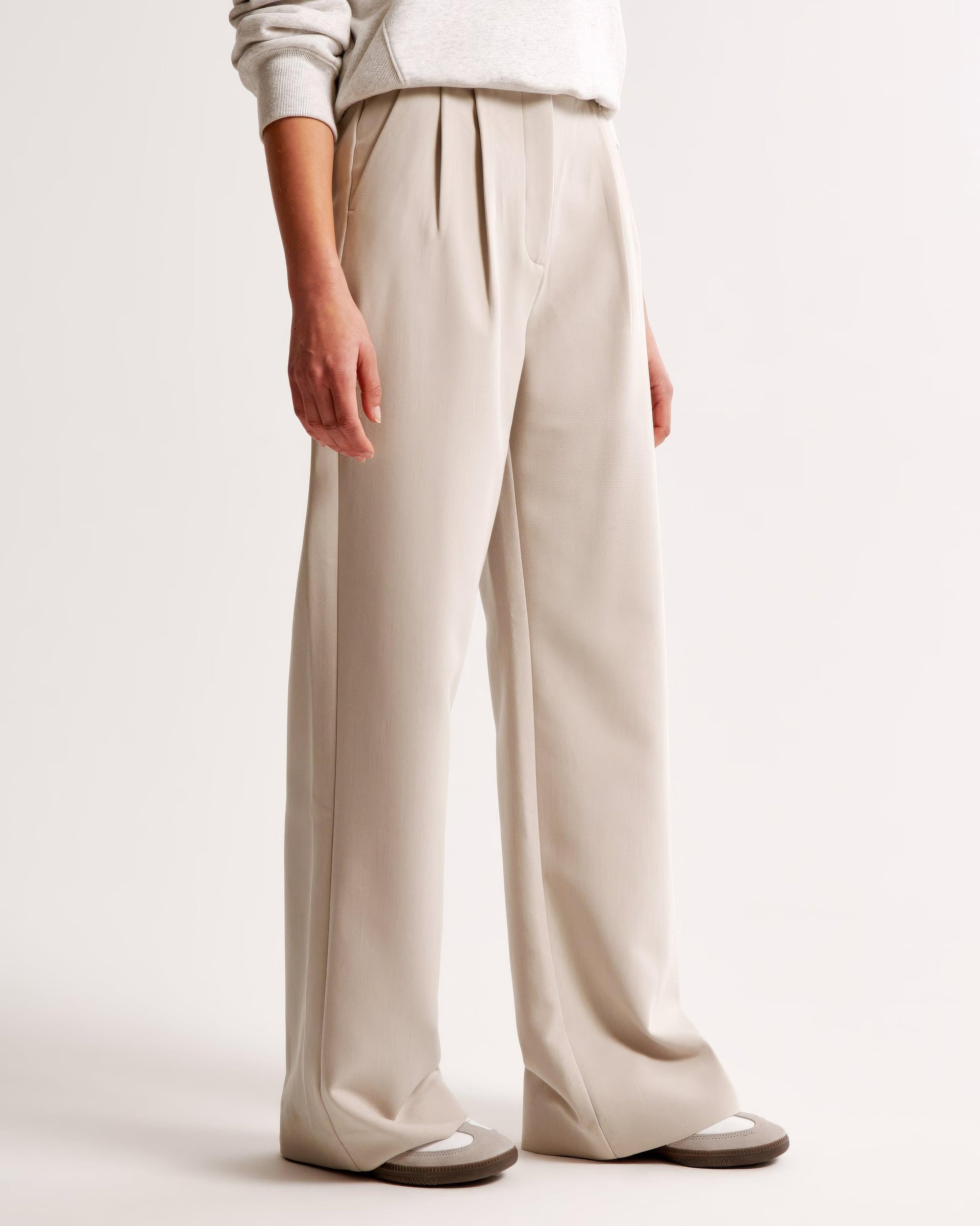 Women's High-Waisted Wide-Leg Pleated Trousers - Smooth Fabric, Modern Minimalist Style-83175-f0d9a9dd-d8fd-4a50-a3ea-427e5c60481d