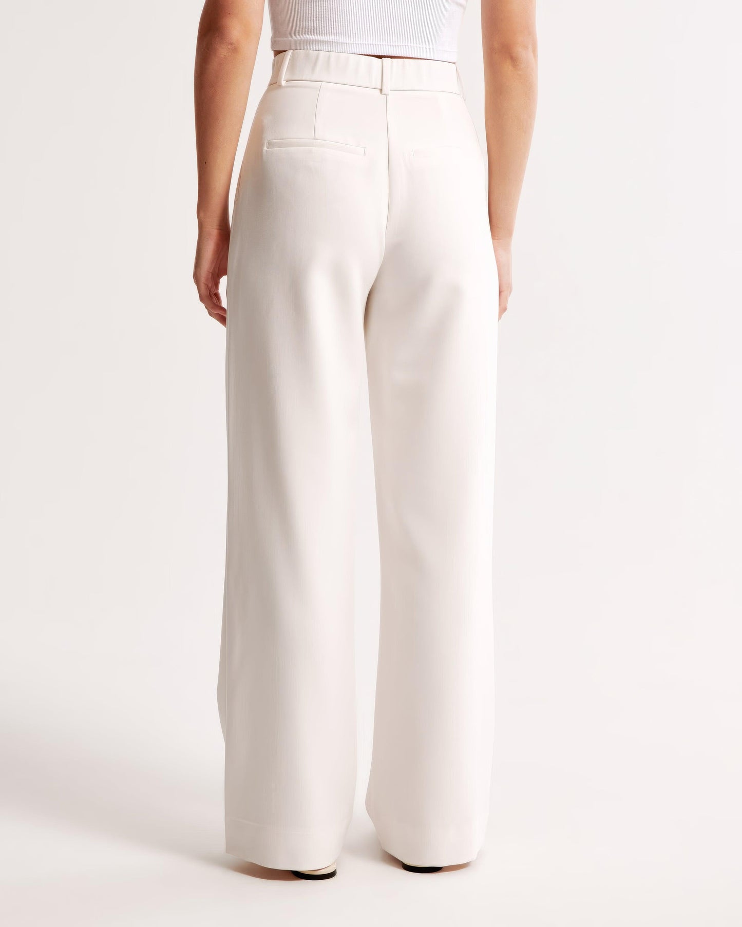 Women's High-Waisted Wide-Leg Pleated Trousers - Smooth Fabric, Modern Minimalist Style-83175-26833e05-9533-47ee-8638-90f3401e6997
