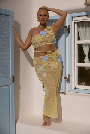 Women's Handmade Crochet Floral Two-Piece Set Dress, Summer Bohemian Style-83755-fc795bc4-cbdd-4d24-a03c-cdff86d7155e